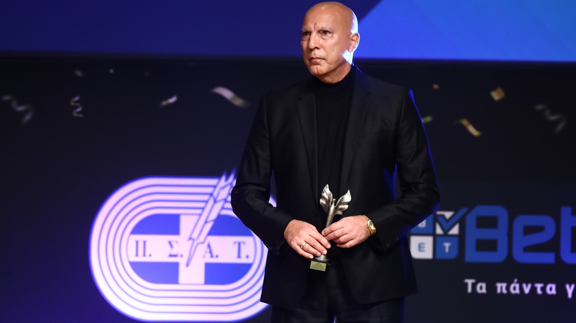 Χρήστης του ΤikΤok δημιούργησε AI video με τον Γκάλη σε αναπηρικό αμαξίδιο - «Προφανώς και είναι fake» έγραψε ο ίδιος