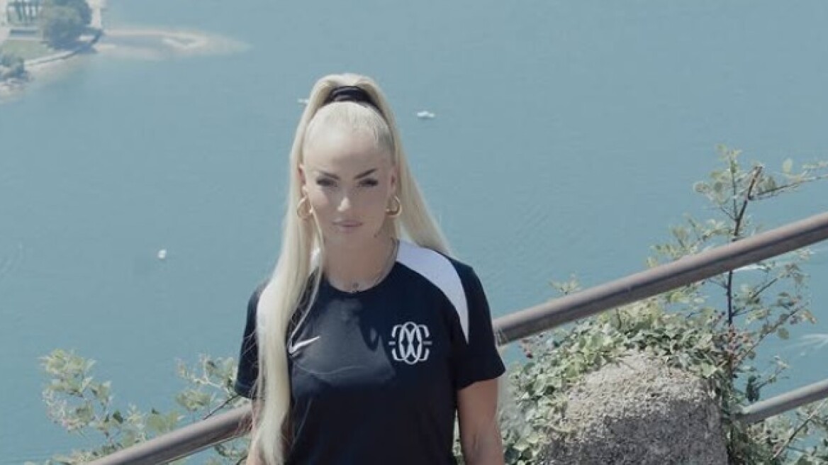 Άφησε τη Γιουβέντους για την Κόμο η Αλίσα Λέμαν: Η εντυπωσιακή παρουσίασή της με φόντο τη λίμνη - Δείτε βίντεο
