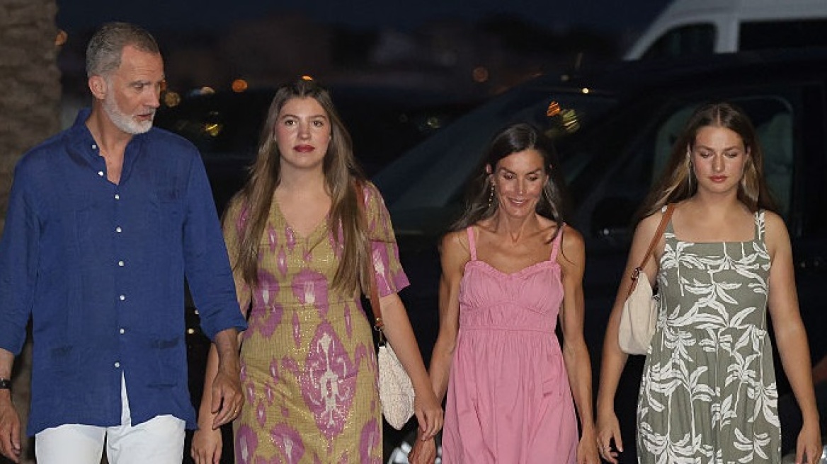 H βασιλική οικογένεια της Ισπανίας κάνει διακοπές στην Ελλάδα
