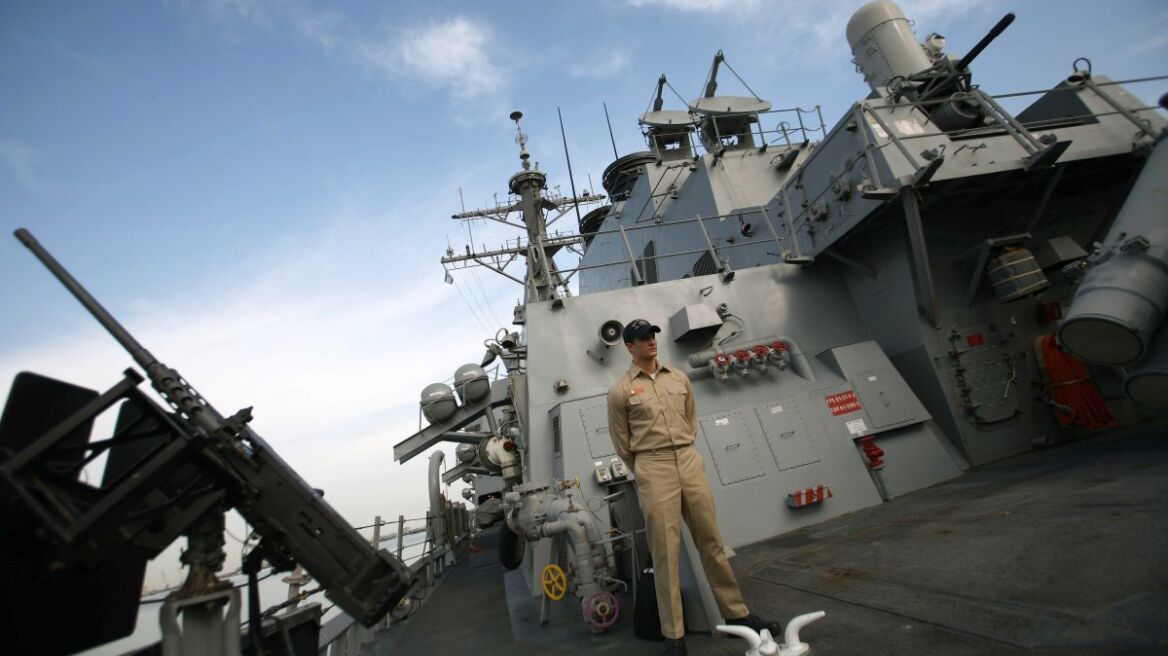 Νέο επεισόδιο στη Σινική Θάλασσα: Η Κίνα «εκδίωξε» αμερικανικό αντιτορπιλικό