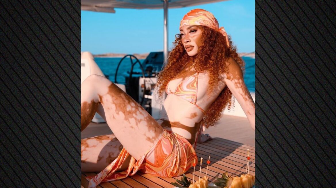 Γουΐνι Χάρλοου: Οι πόζες με μαγιό πάνω σε σκάφος