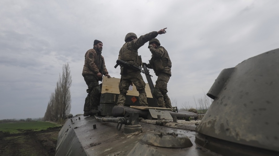 Οι ουκρανικές ένοπλες δυνάμεις απώθησαν τα ρωσικά στρατεύματα στο μέτωπο του Σούμι