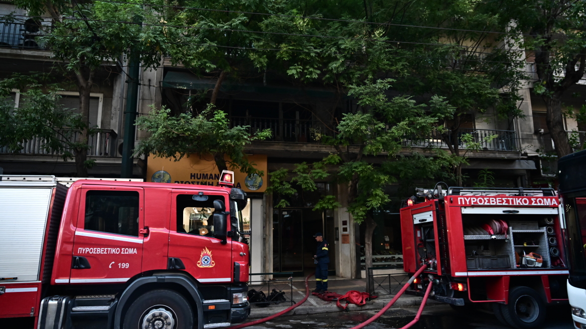 Νεκρή 65χρονη μετά από πυρκαγιά σε διαμέρισμα στο Αιγάλεω