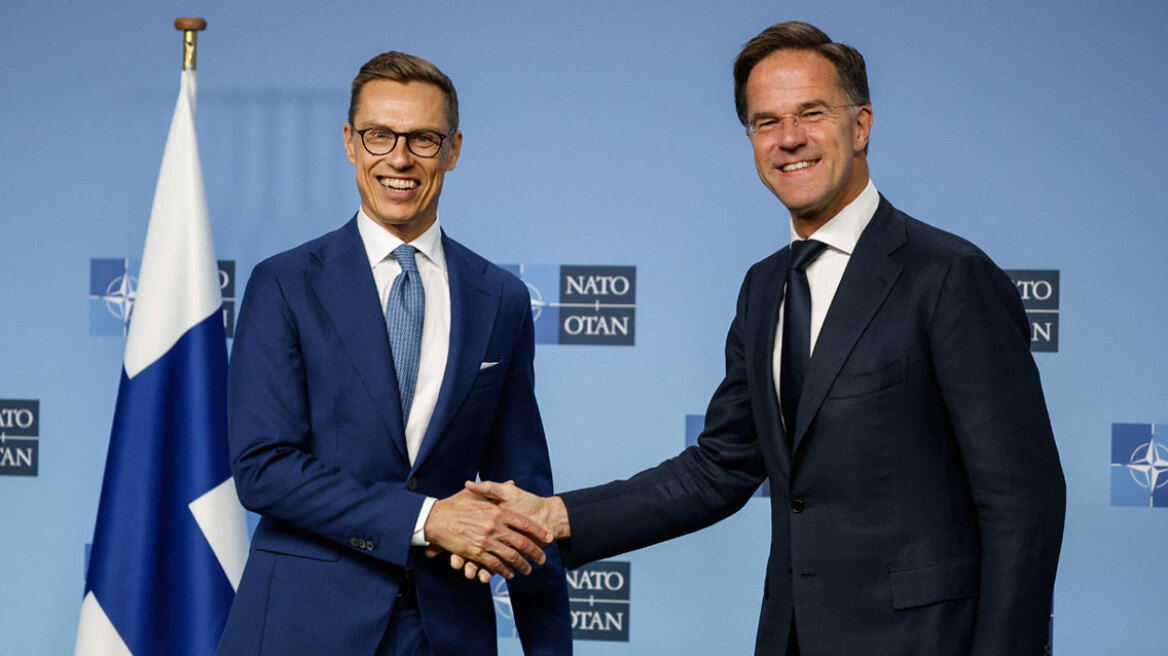Politico: Ο ΓΓ του ΝΑΤΟ, Ρούτε, και ο Φινλανδός πρωθυπουργός, Στουμπ, με τον Ζελένσκι στον Λευκό Οίκο - Γιατί θεωρούνται τα «βαριά χαρτιά» της Ευρώπης