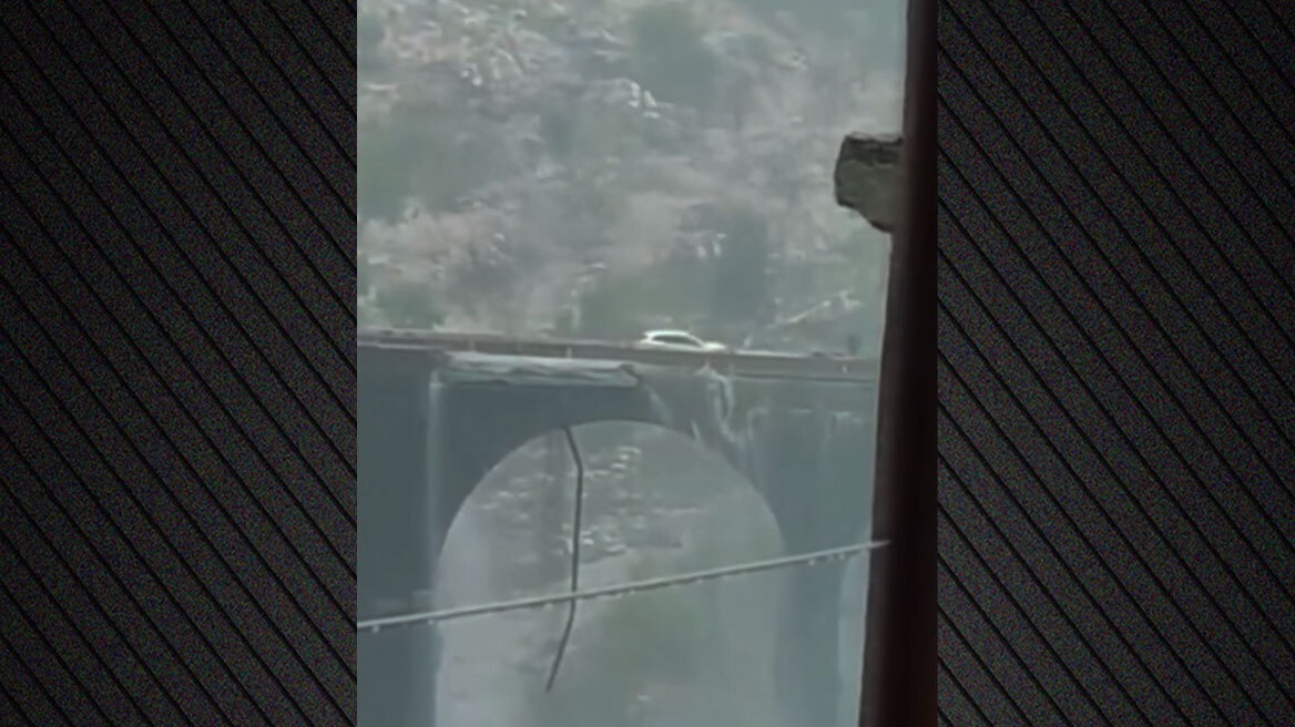 Τρόμος για οδηγούς στη Σικελία: Γέφυρα καταρρέει ενώ τη διασχίζουν τα οχήματα, δείτε βίντεο