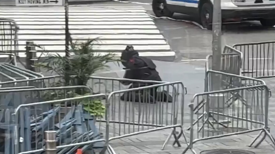 Έρευνα για ύποπτο αντικείμενο κοντά στην Times Square στη Νέα Υόρκη - Εκκενώθηκε σταθμός του μετρό
