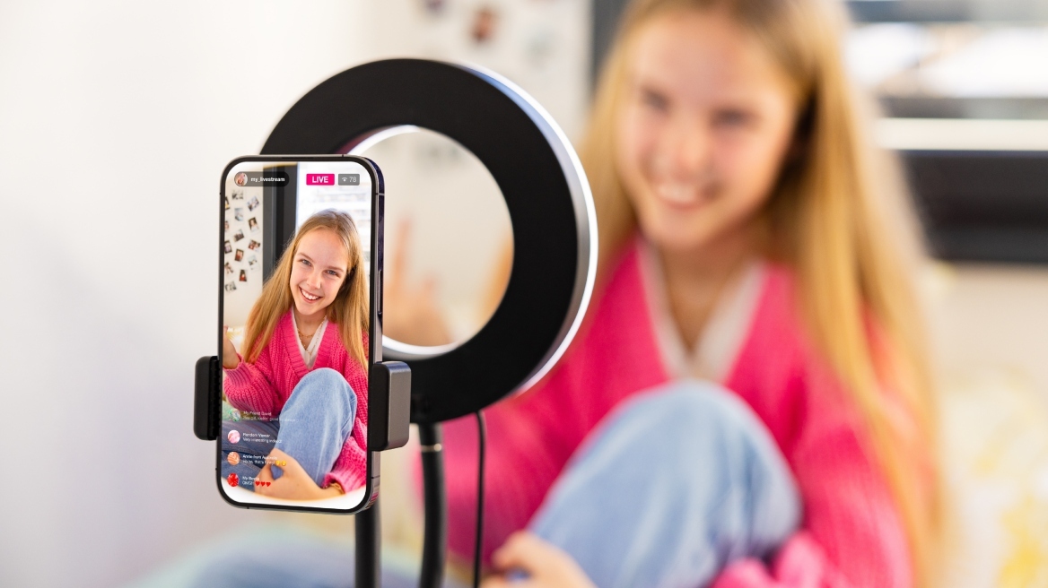 Η επιρροή της γενιάς του TikTok στην αγγλική γλώσσα - Οι λέξεις που προστέθηκαν φέτος στο Cambridge Dictionary