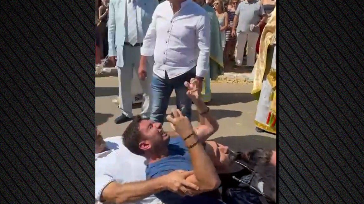 Κεφαλονιά: Η λιτανεία του Αγίου Γερασίμου, η λαοθάλασσα πιστών και το… απρόοπτο με τον «δαιμονισμένο»