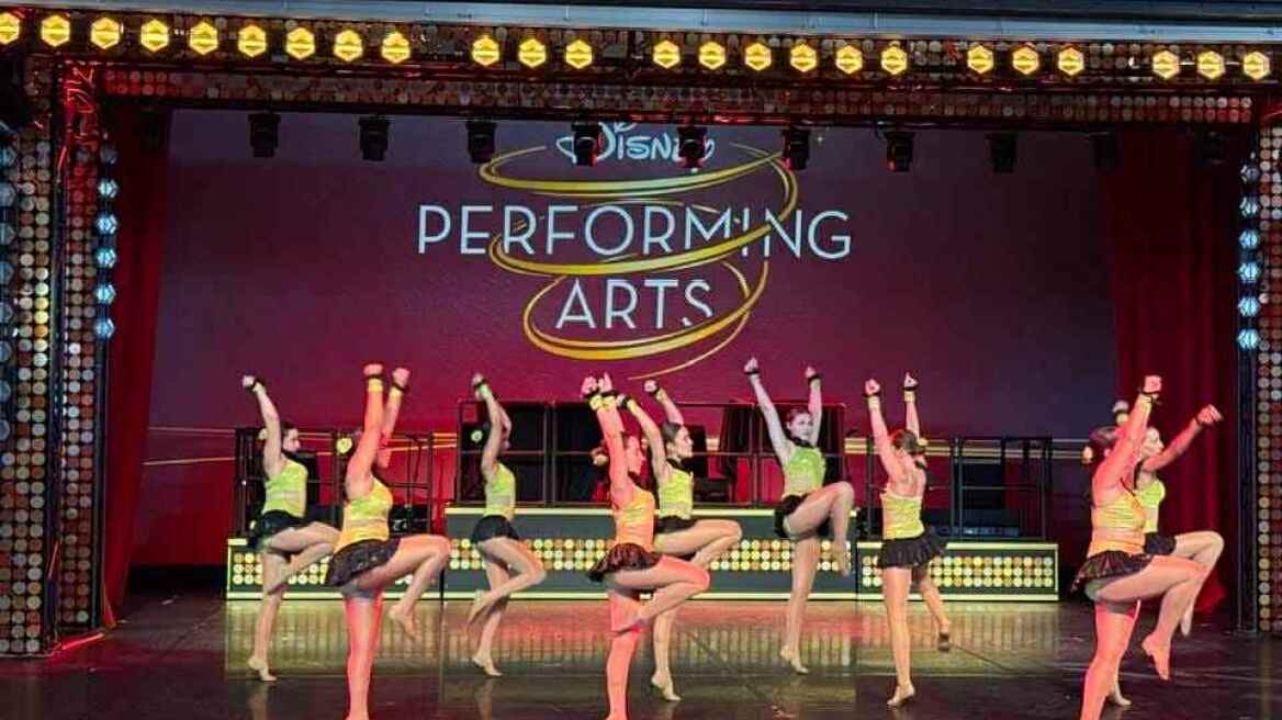 Το ψευδοκράτος πήγε Disneyland και οι Τουρκοκύπριοι πανηγυρίζουν
