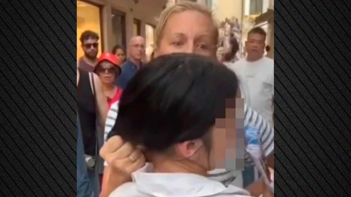 Τουρίστρια στη Βενετία έπιασε 14χρονη κλέφτρα πορτοφολιών - Την κρατούσε από τα μαλλιά μέχρι να τη συλλάβει η αστυνομία, δείτε βίντεο