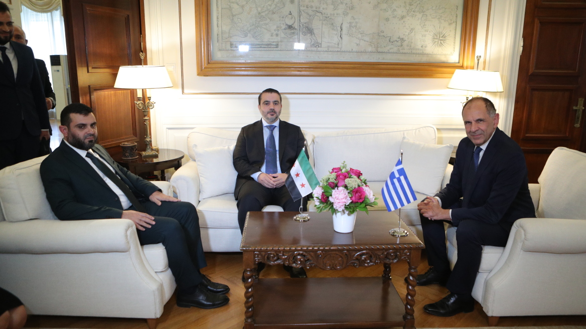 Γεραπετρίτης σε ΥΠΕΞ Συρίας: Δέσμευση η συμπεριληπτική διακυβέρνηση, να μην εξαιρεθεί καμία εθνοτική και θρησκευτική κοινότητα