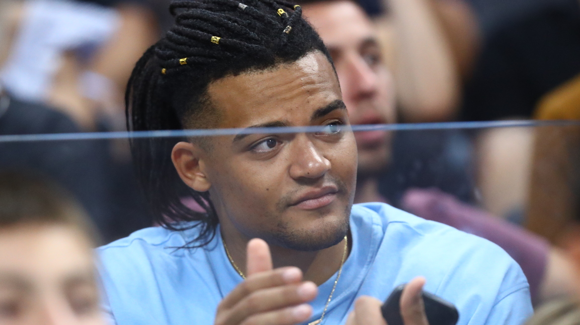 Από τη Λωζάνη στο ΟΑΚΑ ο Καραλής - Αποθεώθηκε ο Έλληνας Ολυμπιονίκης - Βίντεο 