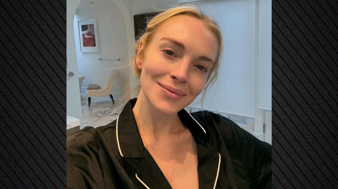 Η Λίντσεϊ Λόχαν πόζαρε χωρίς μακιγιάζ μετά την άρνηση πλαστικών επεμβάσεων: «Ποιο είναι το μυστικό σου;» της γράφουν