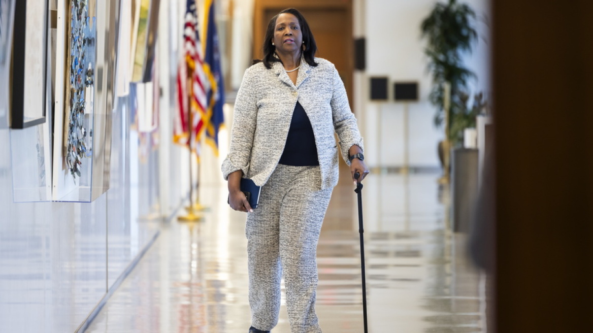 Ο Τραμπ ζητά νέα παραίτηση ανώτατου στελέχους της Fed