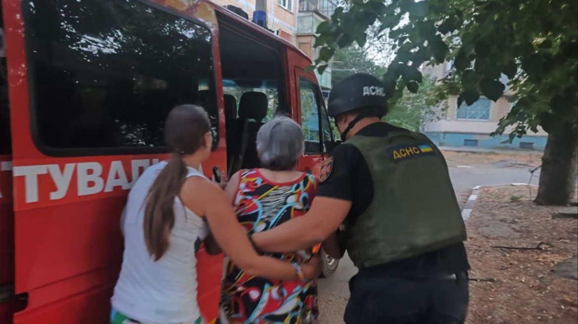 Μια γυναίκα νεκρή από πυρά του ρωσικού πυροβολικού στη Νικόπολη 