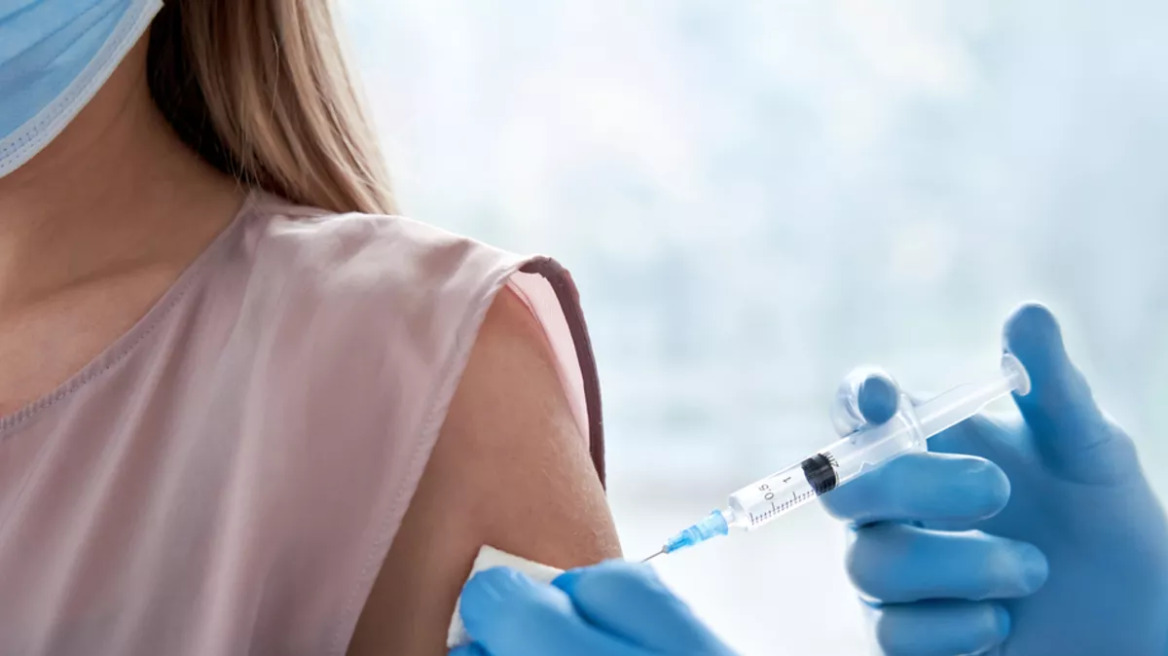 Καρκίνος τραχήλου: Πόσο προστατεύει ο εμβολιασμός κατά του HPV τις ευπαθείς ομάδες