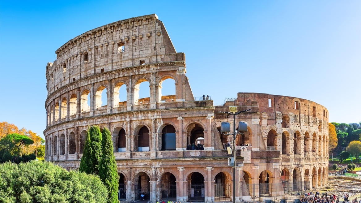 Τραγωδία στο Κολοσσαίο: Νεκρή 56χρονη ξεναγός