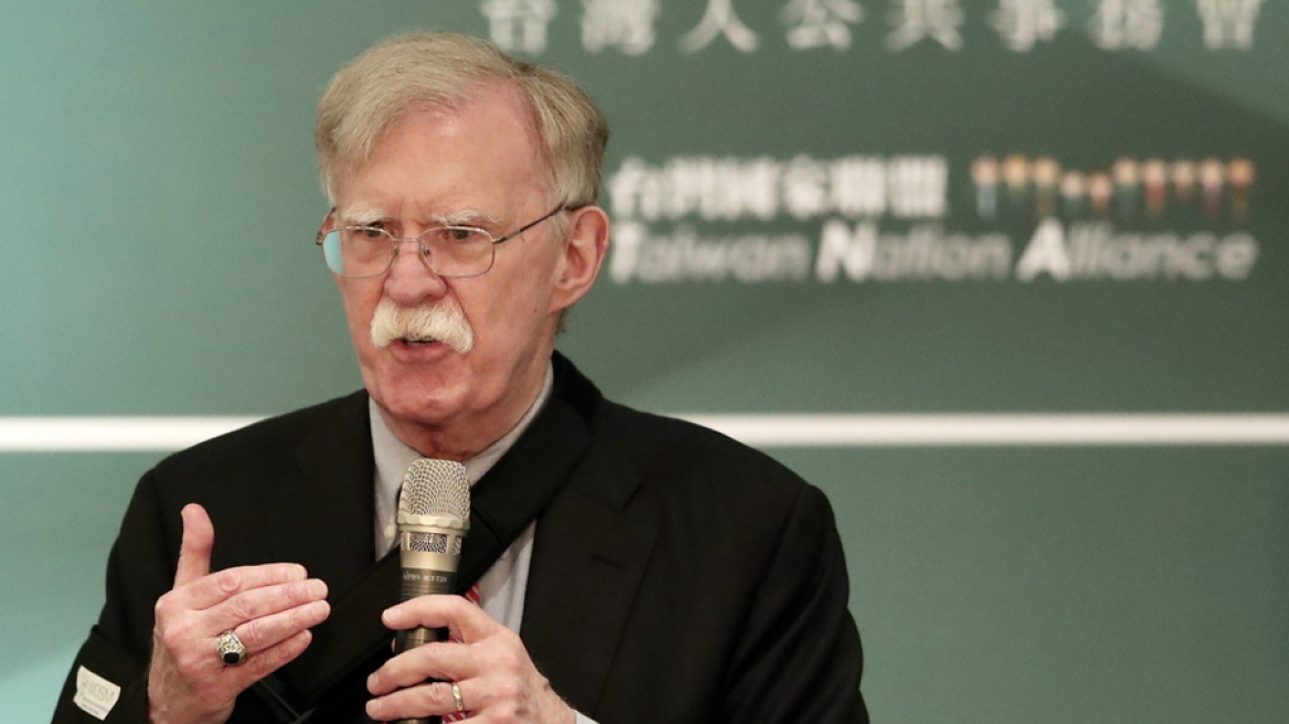 Έφοδος του FBI στο σπίτι του πρώην συμβούλου του Τραμπ, Τζον Μπόλτον