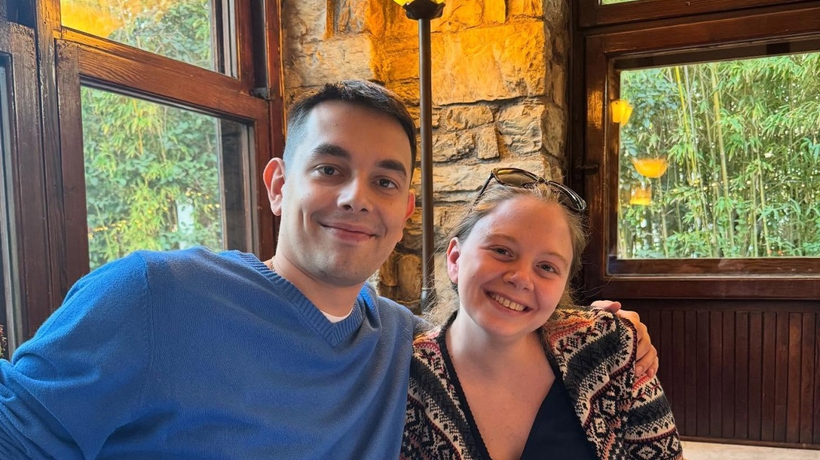 «Τίποτα δεν είναι ίδιο χωρίς εσένα» - Η συγκινητική ανάρτηση του Κώστα Σαμαρά με την αδερφή του, Λένα για τα γενέθλιά του