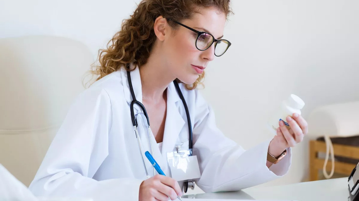 Αντιβιοτικά: Λανθασμένες 4 στις 10 συνταγές – SOS εκπέμπουν τα νέα στοιχεία