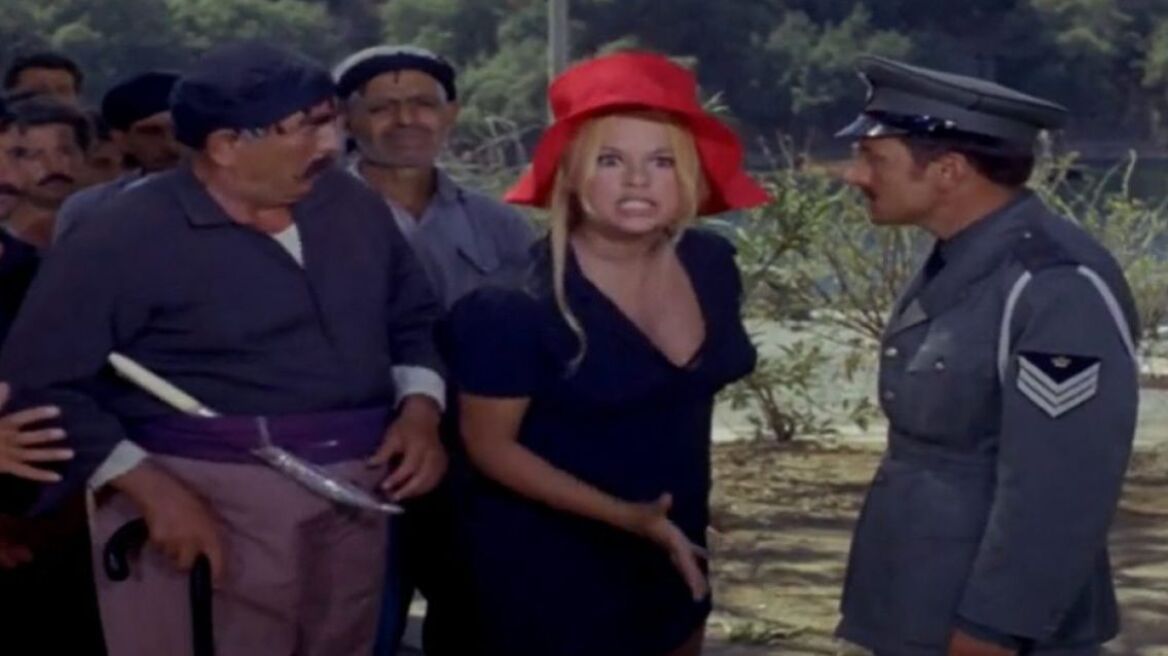 Φίνος Φιλμ: «Αν τα βρήκαν οι Βροντάκηδες με τους Φουρτουνάκηδες, τότε όλα γίνονται» - Το βίντεο για την Παγκόσμια Ημέρα Συμφιλίωσης