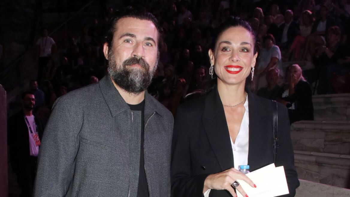 Κίμων Κουρής για τη συνύπαρξή του στη σκηνή με την Ιωάννα Τριανταφυλλίδου: Δεν χρειάζεται να προσποιηθώ τον ερωτευμένο, είμαι