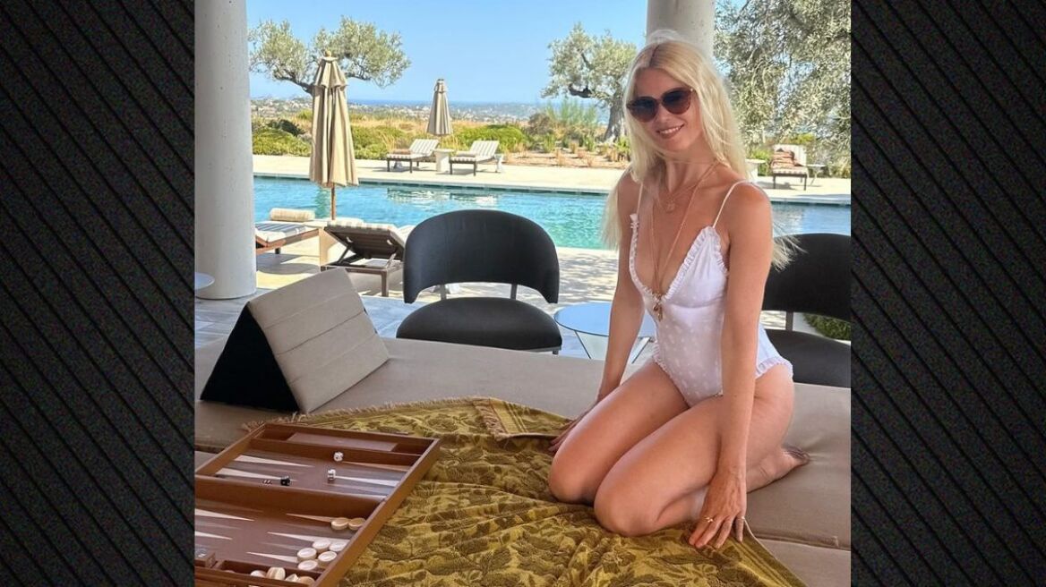 Η Κλόντια Σίφερ γιορτάζει τα γενέθλιά της στην Ελλάδα - Έκλεισε τα 55