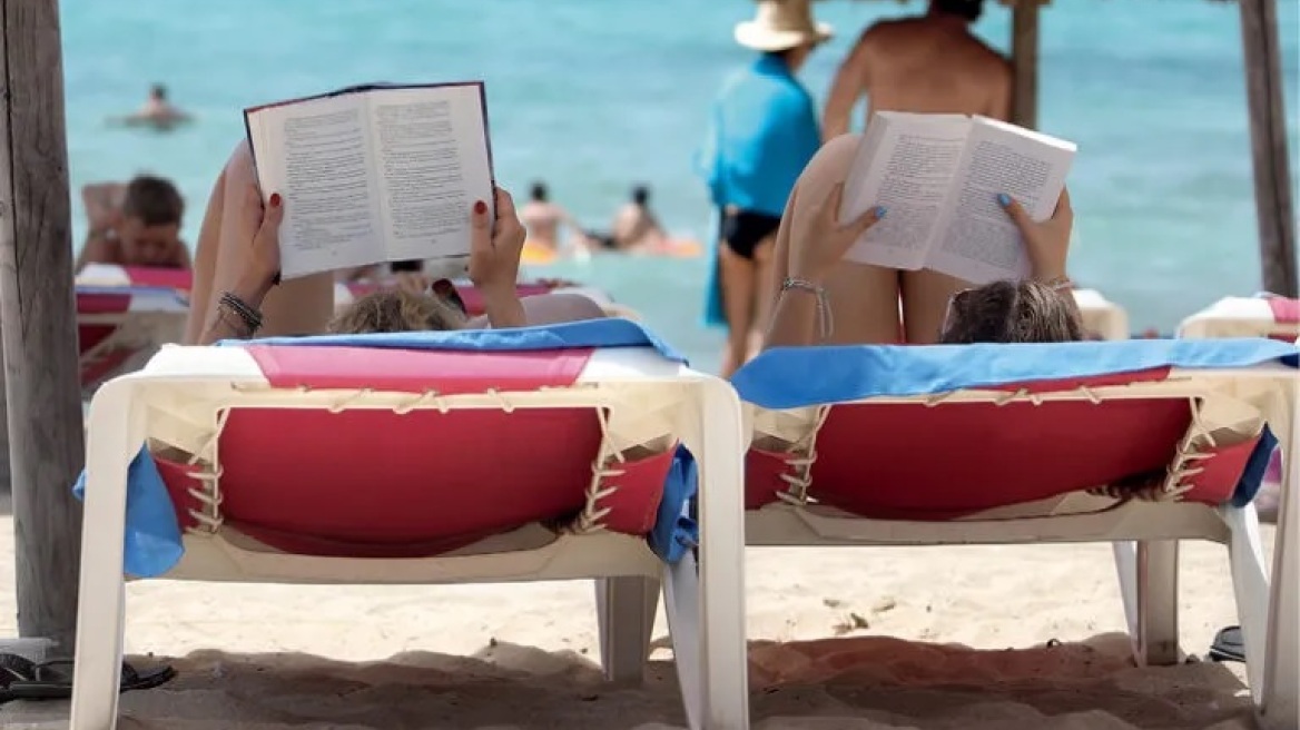 Η αβάσταχτη ελαφρότητα του summer read
