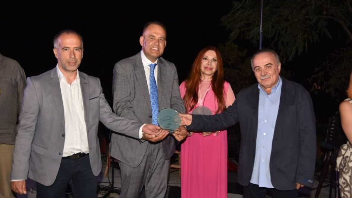 Μπάμπης Τσέρτος-Νάντια Καραγιάννη: Με συναυλία τίμησε η Γορτυνία «τα παιδιά» της