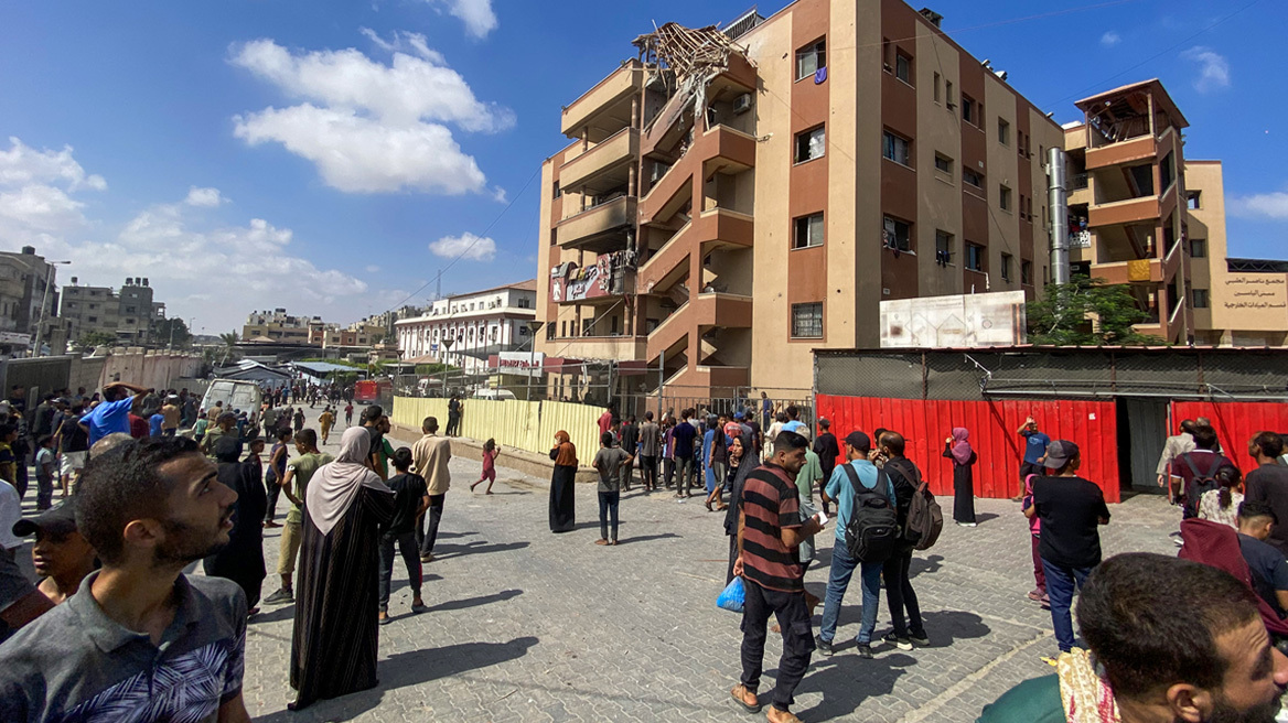 Τουλάχιστον 20 νεκροί από ισραηλινή επιδρομή σε νοσοκομείο στη Γάζα, ανάμεσά τους δημοσιογράφοι - Δείτε βίντεο