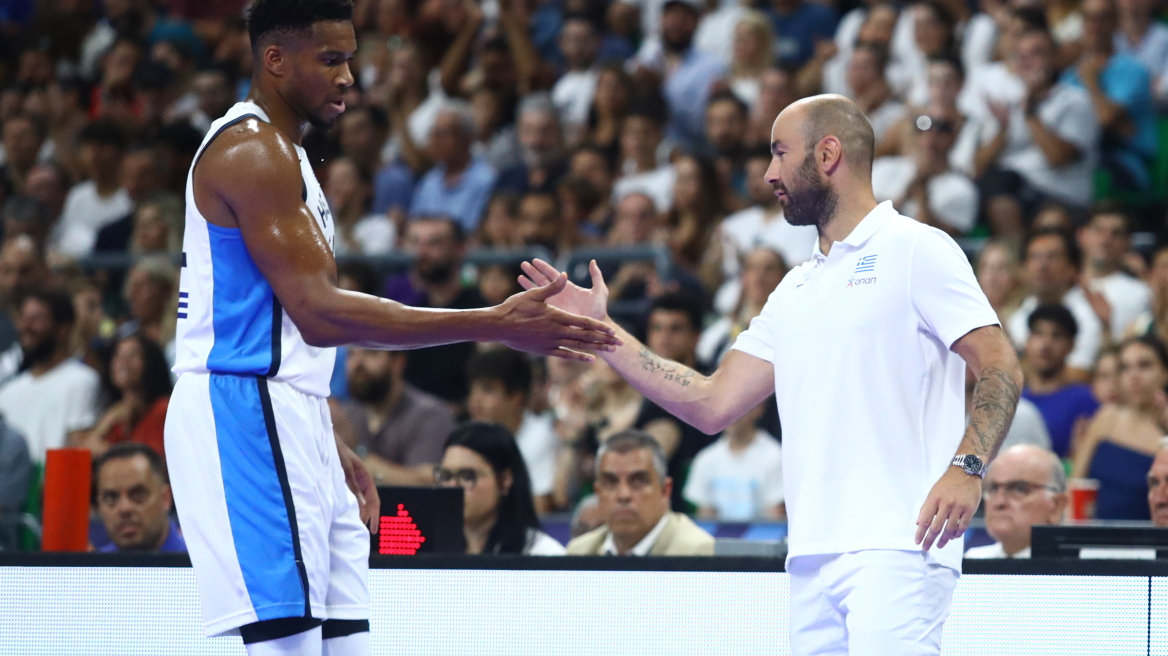 Eurobasket 2025: Τα... ιδιαίτερα του Σπανούλη στον Αντετοκούνμπο στην πρώτη προπόνηση στη Λεμεσό - Βίντεο 