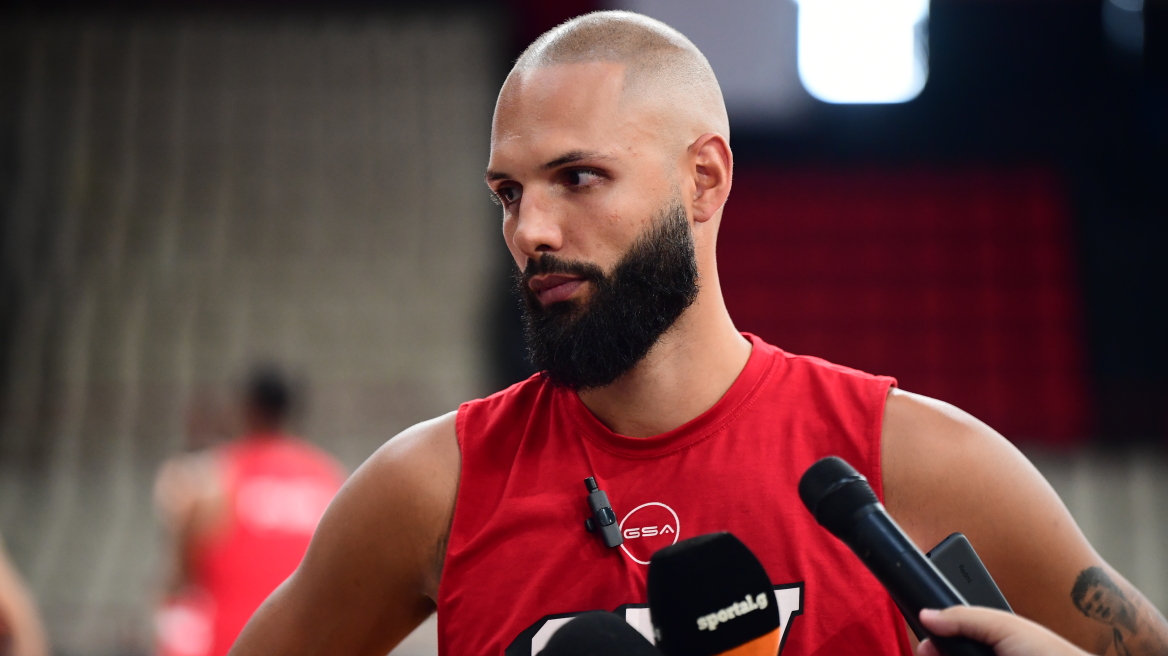 Φουρνιέ: Στόχος του Ολυμπιακού είναι πάντα η νίκη - Βίντεο 