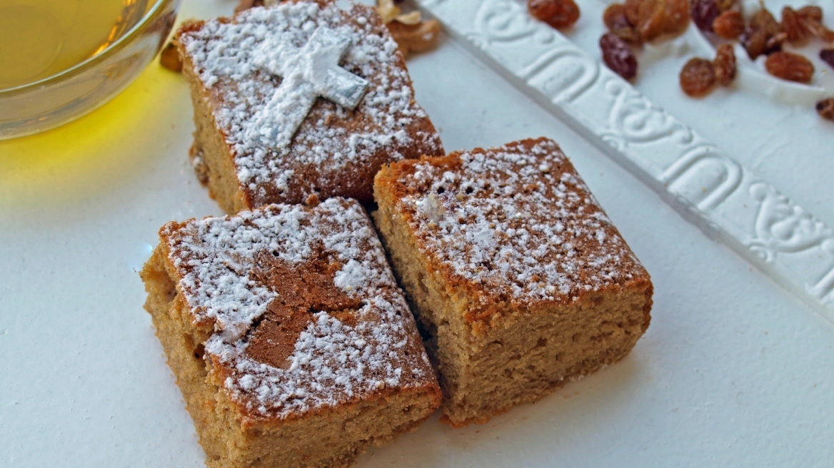 Φανουρόπιτα: Συμβολισμοί, μυστικά και τρεις συνταγές που ίσως σας φανερώσουν όσα ψάχνετε