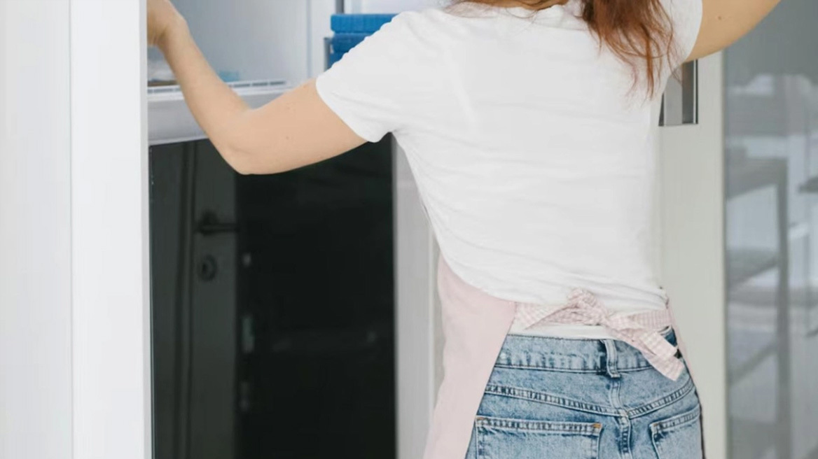 Σε αυτές τις ευρωπαϊκές χώρες μπορείς να φας δωρεάν: Η τάση των «ψυγείων αλληλεγγύης» που εξαπλώνεται παντού