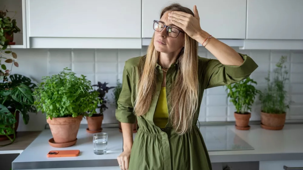 Τα 11 σημάδια που «μαρτυρούν» ότι σας λείπουν πολύτιμα θρεπτικά συστατικά – Τι να κάνετε