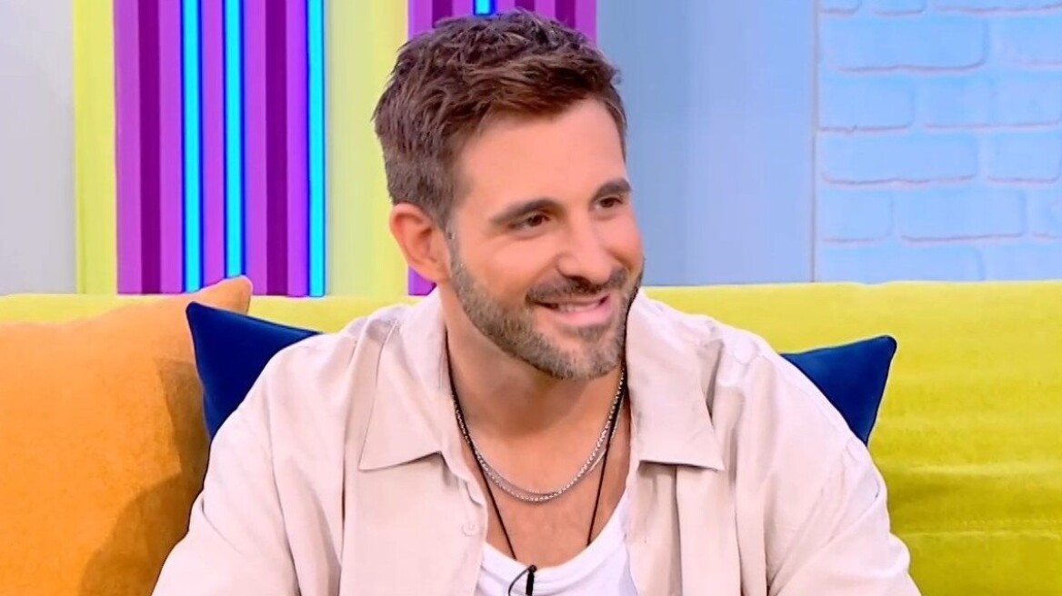 Γιώργος Λιβάνης για τον γιο του: Είμαστε από πάνω του με την Ανδρομάχη, αφήνουμε κάποια πράγματα από τη δουλειά πίσω
