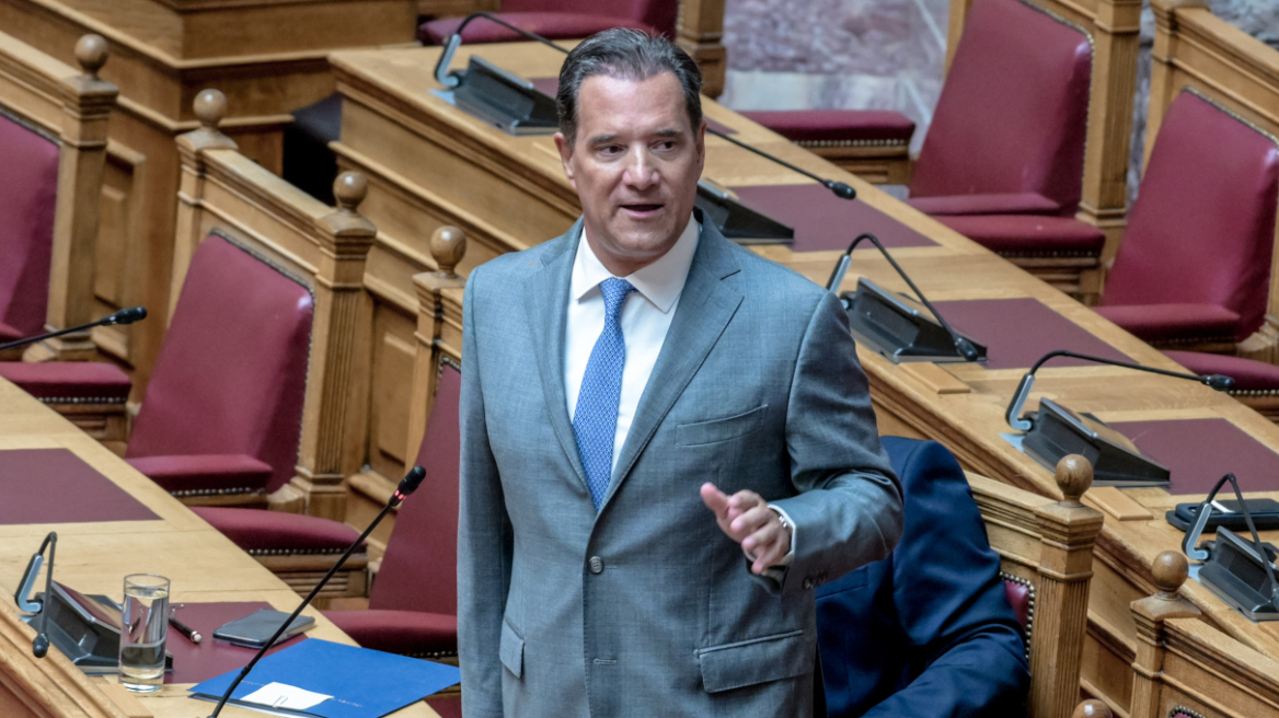 Γεωργιάδης σε Κωνσταντοπούλου: Πολιτικοί ψεύτες και απατεώνες, ζείτε πάνω στη μιζέρια μπας και πάρετε καμία ψήφο