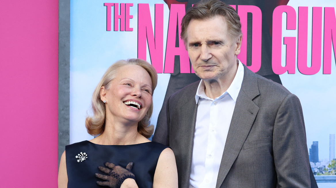 Αποκάλυψη από το ΤΜΖ: Πάμελα Άντερσον και Λίαμ Νίσον δεν υπήρξαν ποτέ ζευγάρι - Η δήθεν σχέση τους ήταν κόλπο για να προωθήσουν το «Naked Gun»!