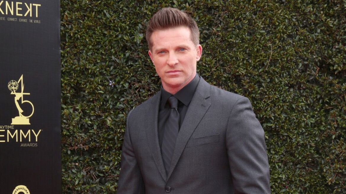 Στιβ Μπάρτον: Γυναίκα έστειλε πάνω από 80.000 δολάρια σε απατεώνα που παρίστανε τον ηθοποιό
