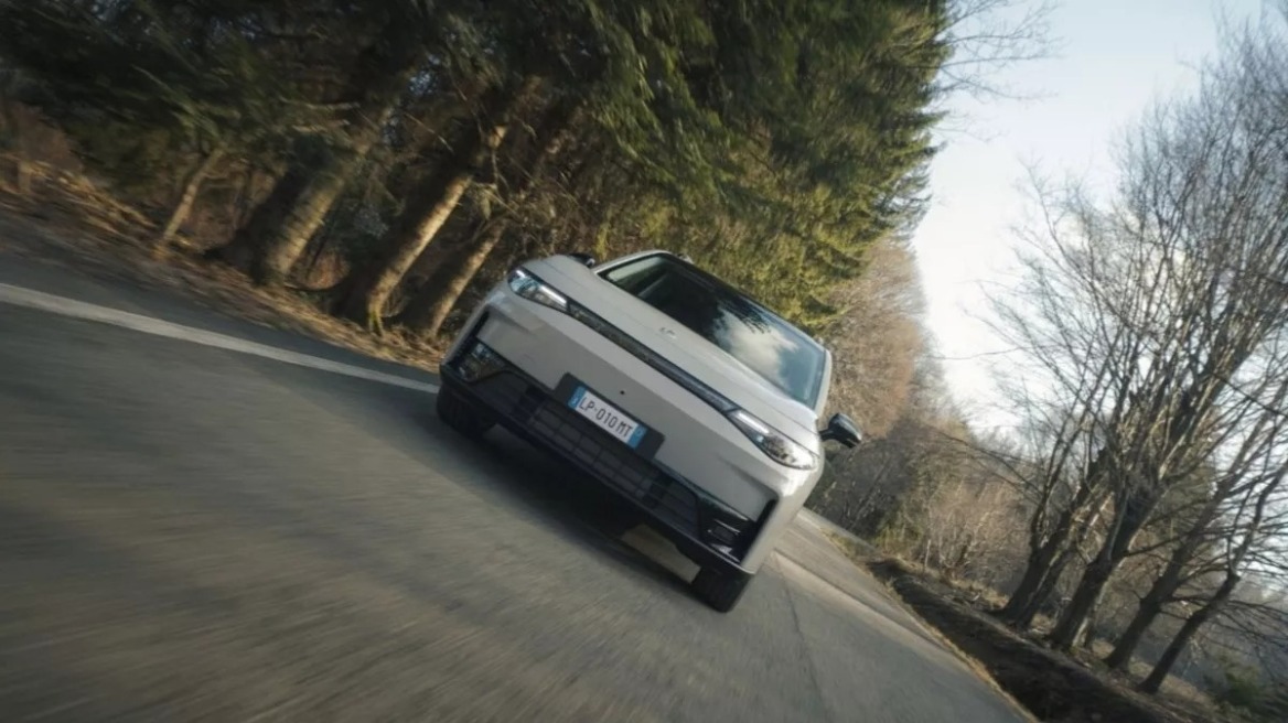 Το Leapmotor C10 και τετρακίνητο