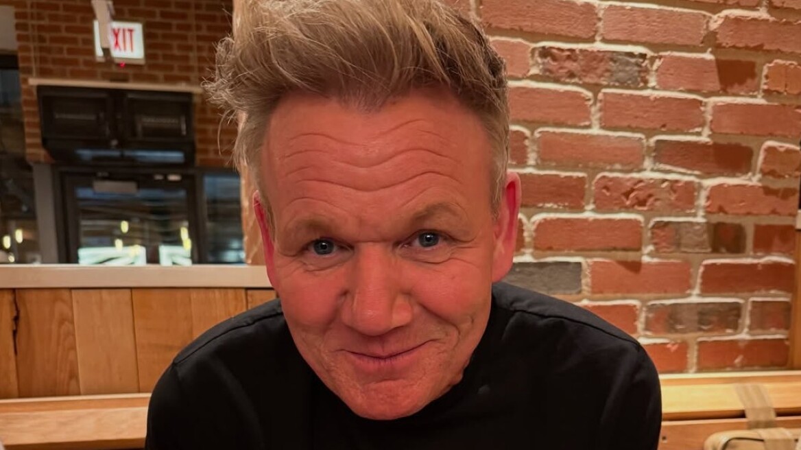 Γκόρντον Ράμσεϊ: Φωτογραφίες με ράμματα στο πρόσωπο μετά την αφαίρεση καρκινώματος στο δέρμα