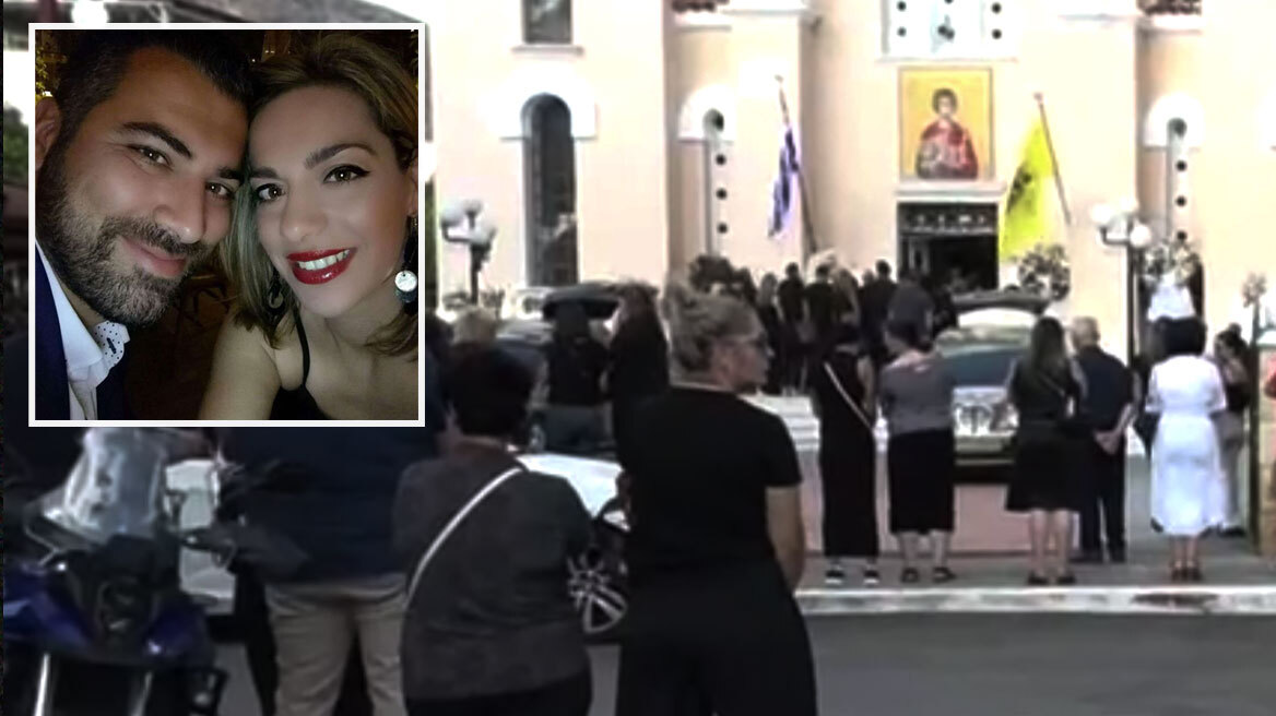 Βαρύ πένθος στην κηδεία του ζευγαριού που σκοτώθηκε σε τροχαίο στο Αλιβέρι