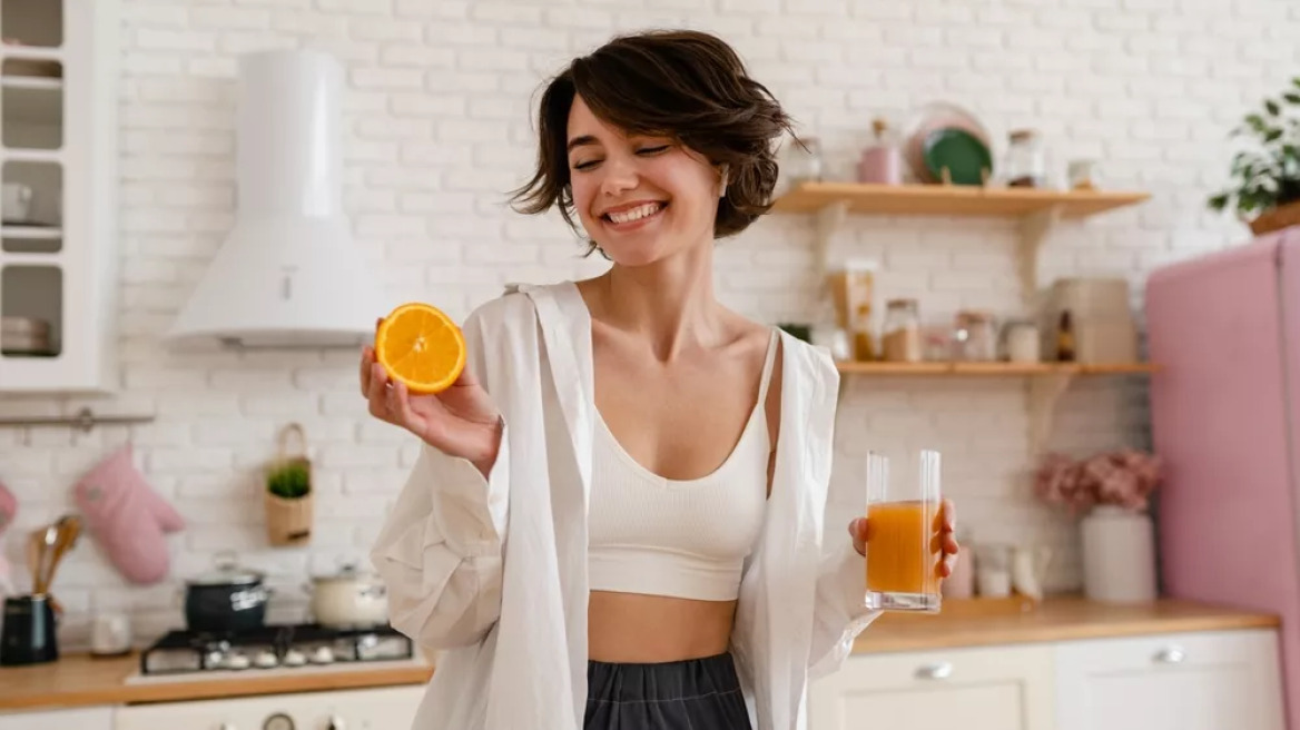 Το viral κοκτέιλ του TikTok που υπόσχεται ηρεμία και ενέργεια – Πόσο ωφέλιμο είναι; Μια ειδικός διευκρινίζει