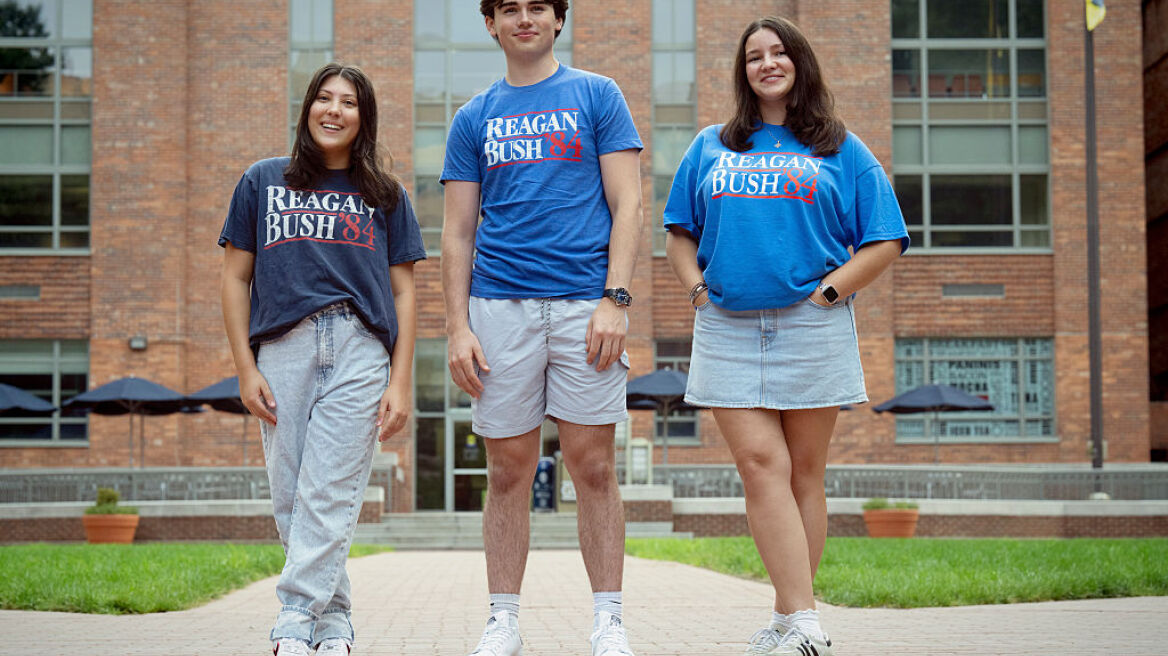 Γιατί οι νέοι στην Αμερική δεν κρύβουν ότι είναι συντηρητικοί; Το μπλουζάκι με τον Ρόναλντ Ρίγκαν που προτιμούν (εικόνα)