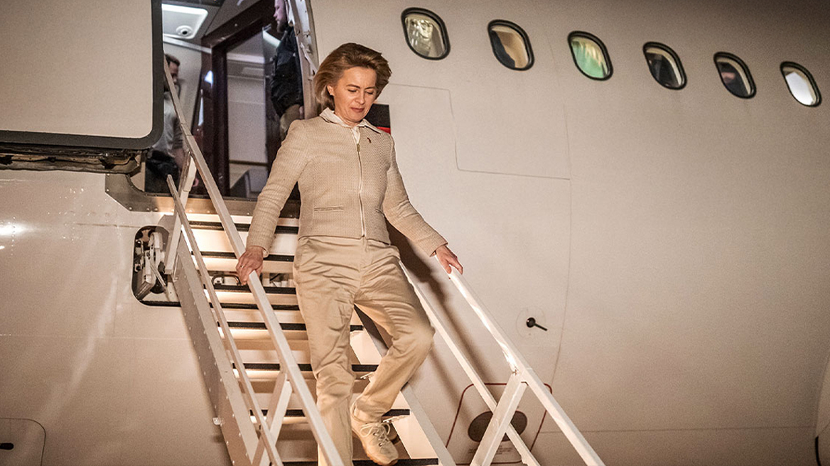 Η Κομισιόν επιβεβαιώνει τις παρεμβολές στο αεροπλάνο της φον ντερ Λάιεν: «Είμαστε συνηθισμένοι σε εχθρικές συμπεριφορές από τη Ρωσία»