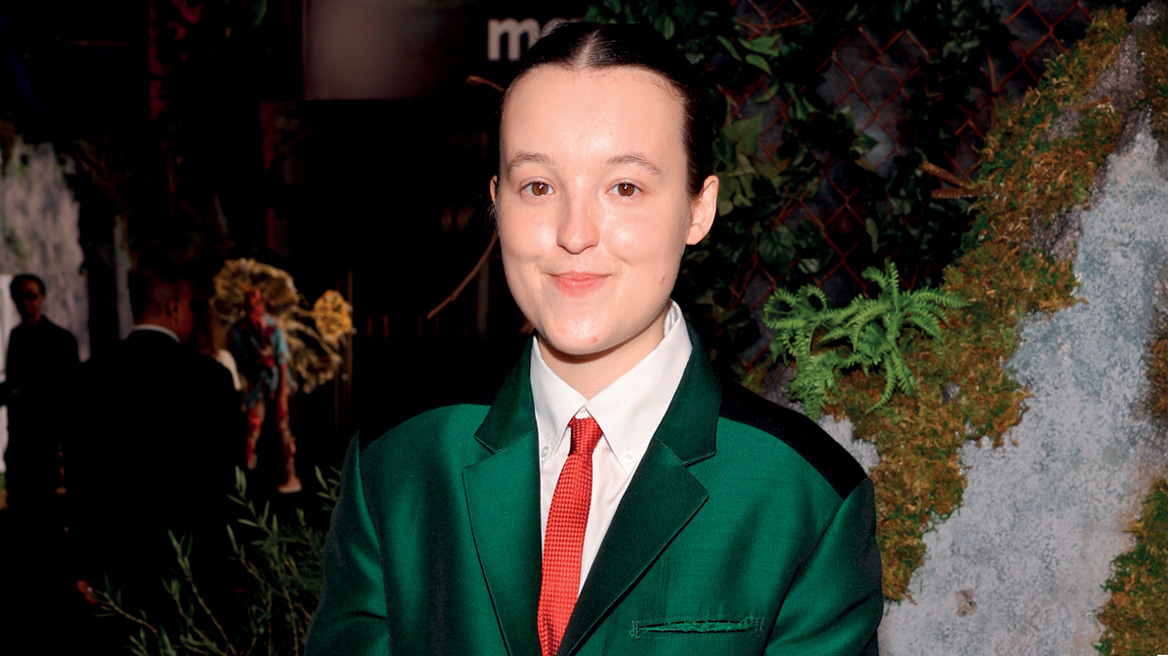 Η Μπέλα Ράμσεϊ δηλώνει vegan, non binary και καλπάζει προς τη δόξα