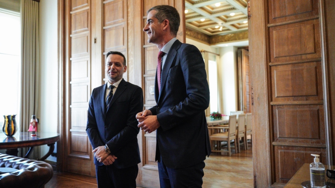 Στην αντεπίθεση ο Δούκας για το υπνωτήριο των Γιατρών του Κόσμου: Πρωταθλητής του ψεύδους  ο Μπακογιάννης