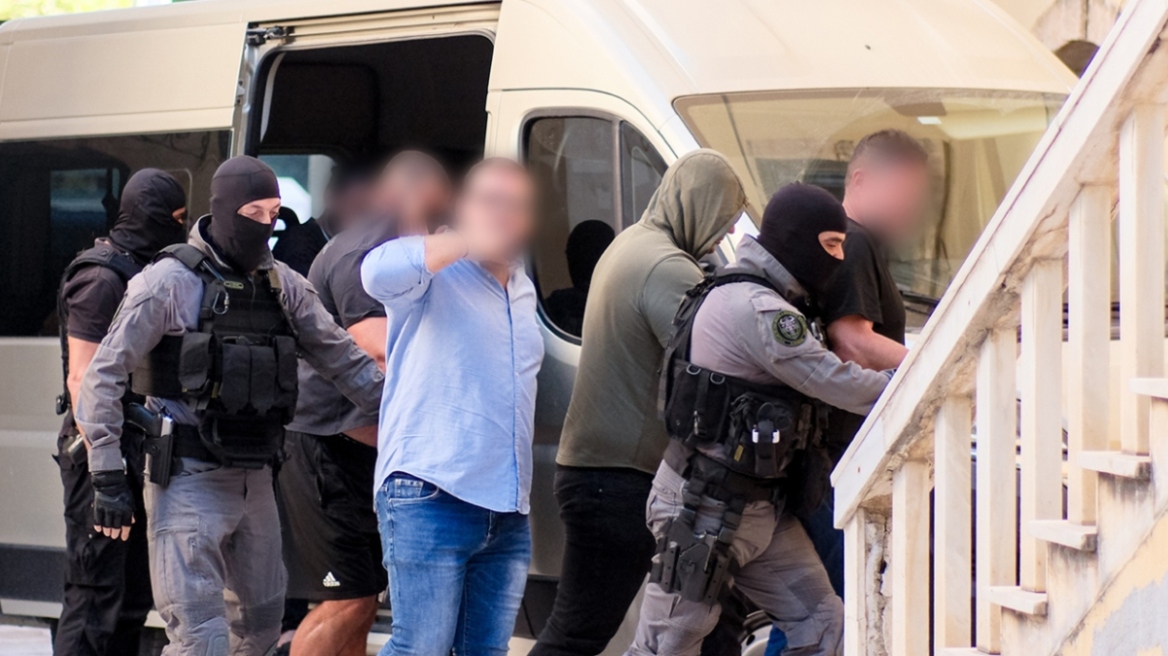 Μαφία της Κρήτης: Απολογούνται την Τρίτη για τα 175 στρέμματα της Μονής Τζαγκαρόλων οι δύο ξενοδόχοι