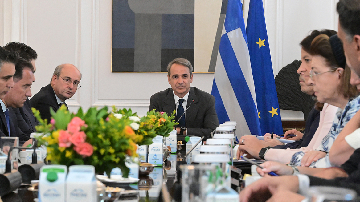 Το μήνυμα Μητσοτάκη στο TikTok και η στρατηγική ανάδειξης του κυβερνητικού έργου