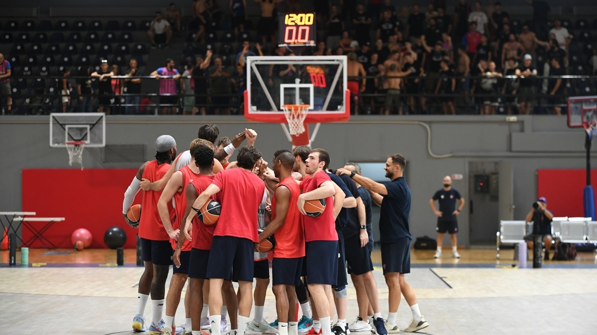 Βίντεο: Ο Πανιώνιος συμπληρώνει 135 χρόνια ζωής - Η ΚΑΕ, με εικόνες από τη Μικρασιατική Καταστροφή μέχρι τον Μπόμπαν, καλεί τον κόσμο να προμηθευτεί τα εισιτήρια διαρκείας